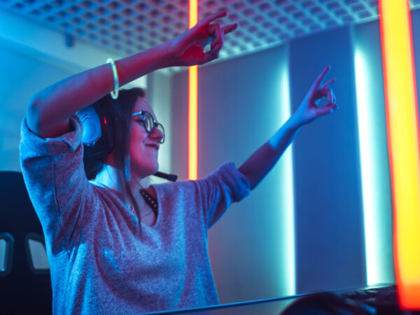 DJ
